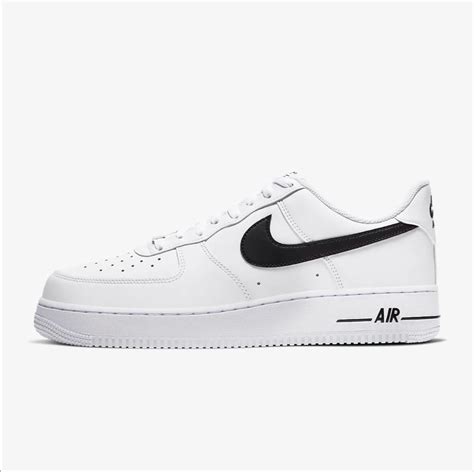 air force mit buntem nike zeichen|Nike Air Force 1 schuhe.